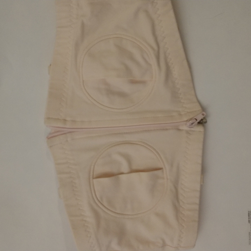 Lansinoh® Simple Wishes Size XS-Large Hands-Free Pumping Bra